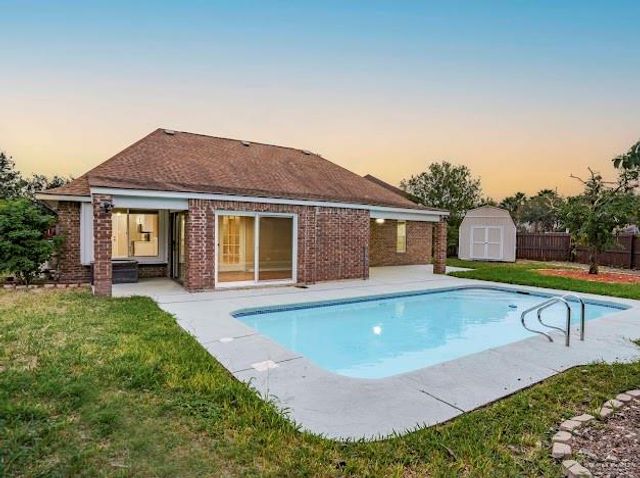 1921 Baylor Avenue, Mcallen, TX 78504