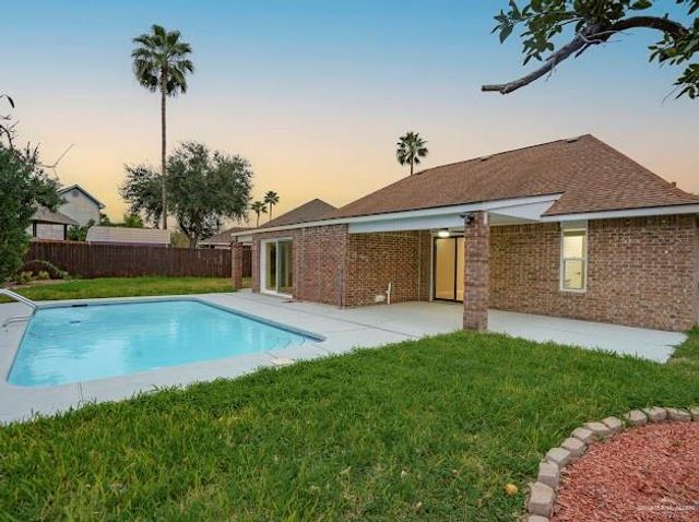 1921 Baylor Avenue, Mcallen, TX 78504