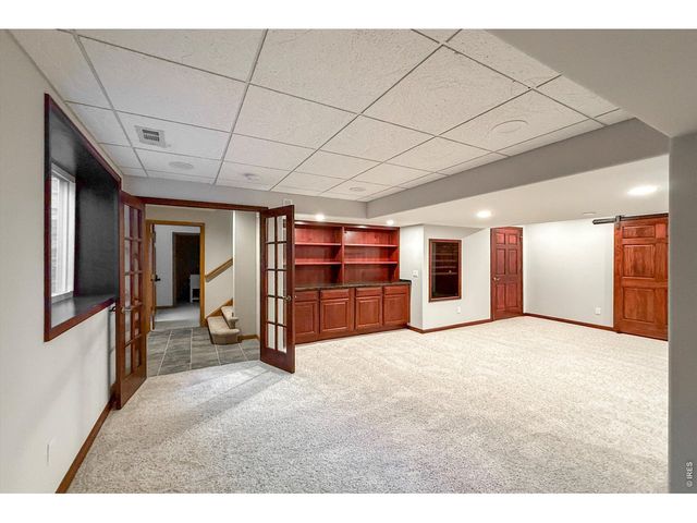 2010 Emerald Dr, Longmont, CO 80504