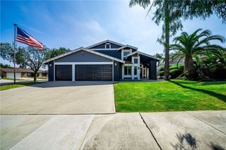 2101 Skylark Circle, Corona, CA 92882