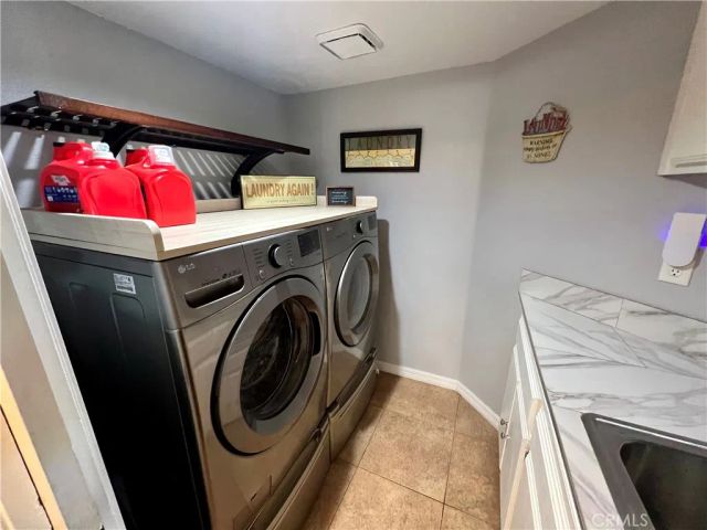 2636 Las Mercedes Lane, Corona, CA 92879