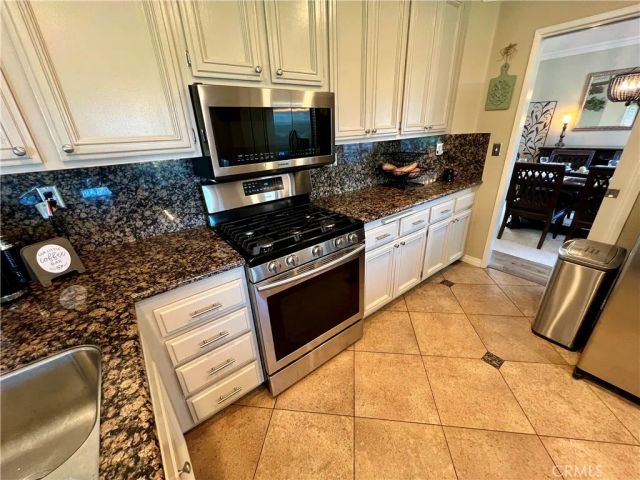 2636 Las Mercedes Lane, Corona, CA 92879
