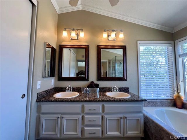 2636 Las Mercedes Lane, Corona, CA 92879