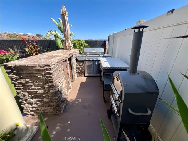 2636 Las Mercedes Lane, Corona, CA 92879