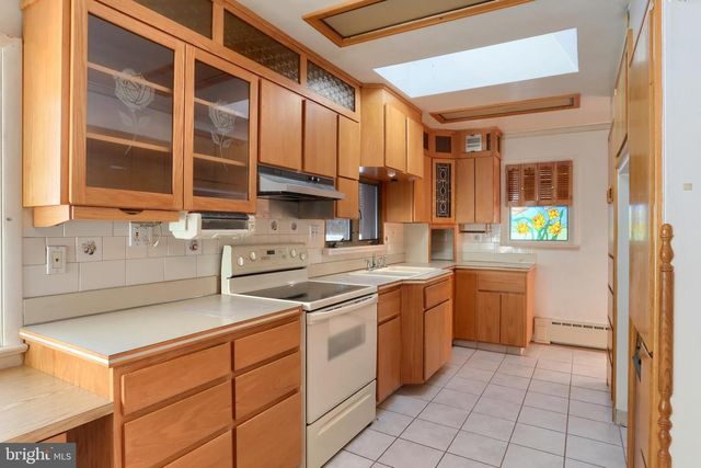 1415 SHOPES CHURCH RD, Hummelstown, PA 17036