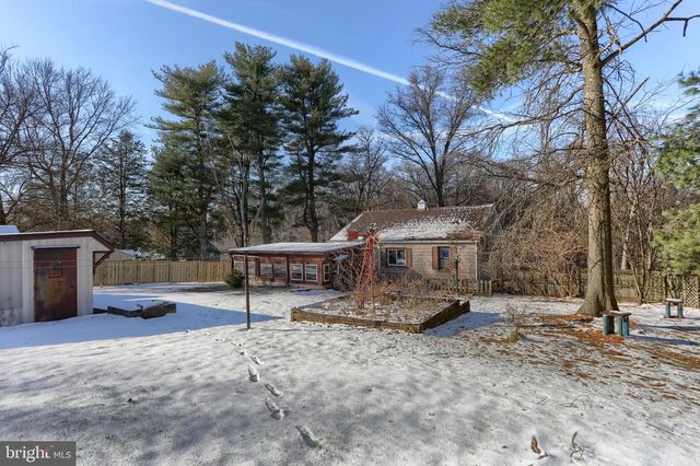 1415 SHOPES CHURCH RD, Hummelstown, PA 17036