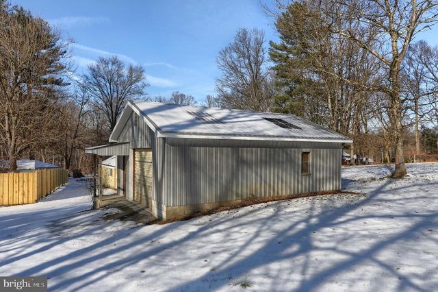 1415 SHOPES CHURCH RD, Hummelstown, PA 17036