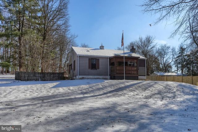 1415 SHOPES CHURCH RD, Hummelstown, PA 17036