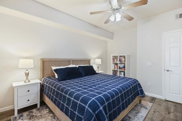 10001 Woodcreek Oaks Blvd #123, Roseville, CA 95747