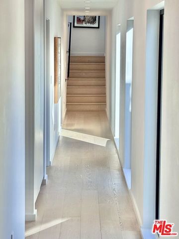 4040 Cartwright Avenue, Studio City, CA 91604