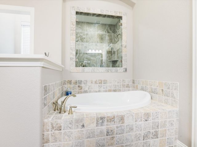 108 Wiltshire Boulevard, Lewisville, TX 75056