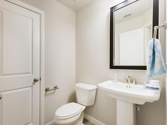 108 Wiltshire Boulevard, Lewisville, TX 75056