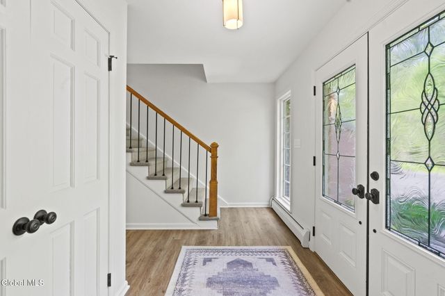 207 Swift Road, Voorheesville, NY 12186