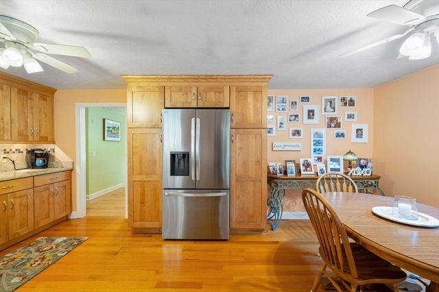 258 State St, Hanson, MA 02341