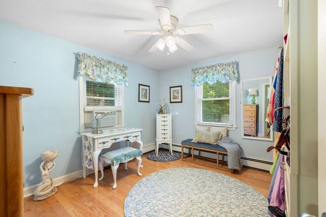 258 State St, Hanson, MA 02341
