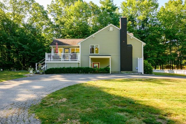 258 State St, Hanson, MA 02341