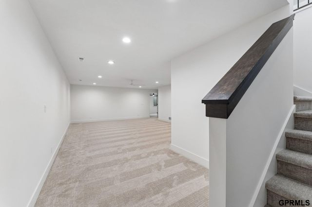 18104 Cooper Street, Gretna, NE 68028