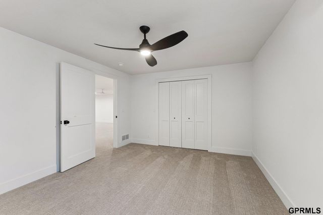 18104 Cooper Street, Gretna, NE 68028