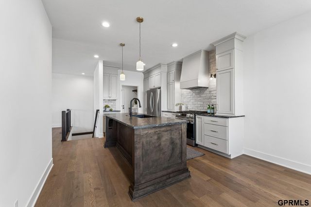 18104 Cooper Street, Gretna, NE 68028