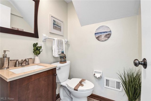 14242 Holland Road, Brook Park, OH 44142