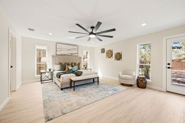 1934 Vista Oaks Drive, Carrollton, TX 75007