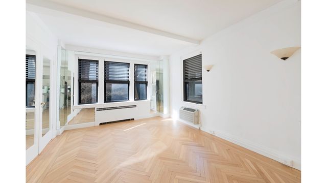 400 E 59th St Apt 3H, New York City, NY 10022