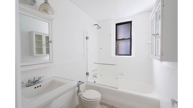 400 E 59th St Apt 3H, New York City, NY 10022