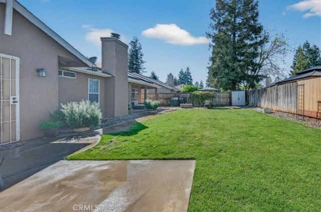 4752 W Mesa, Fresno, CA 93722