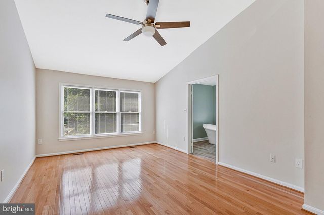 7204 OLDE LANTERN WAY, Springfield, VA 22152