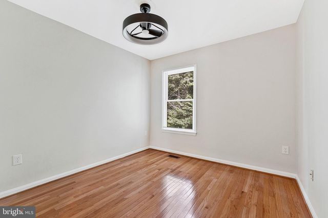 7204 OLDE LANTERN WAY, Springfield, VA 22152