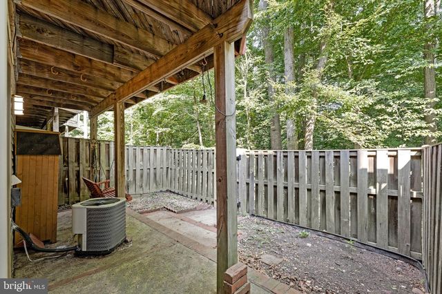 7204 OLDE LANTERN WAY, Springfield, VA 22152