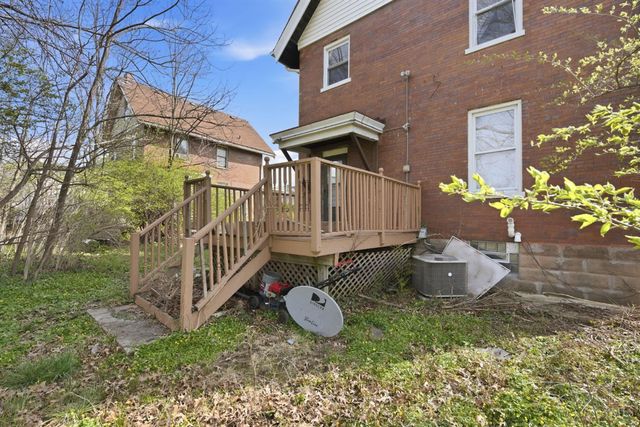 3443 Woodburn Avenue, Cincinnati, OH 45207