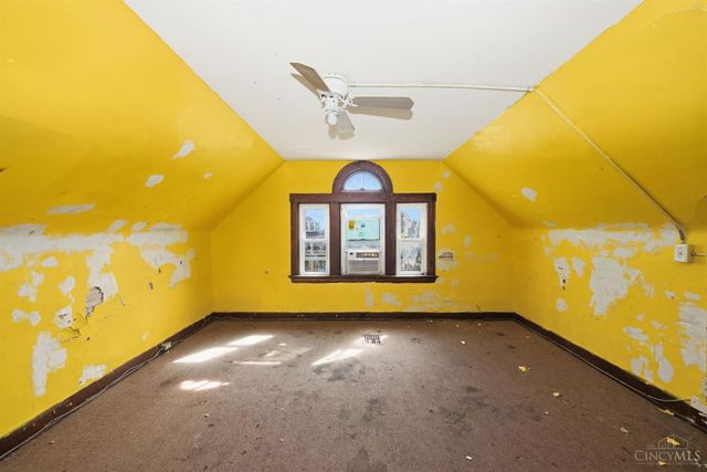 3443 Woodburn Avenue, Cincinnati, OH 45207