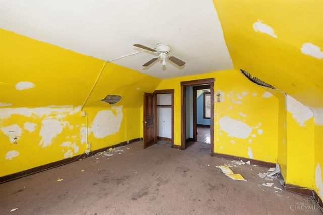 3443 Woodburn Avenue, Cincinnati, OH 45207