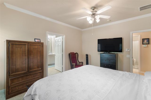 11 Abercrombie Place, Conroe, TX 77384