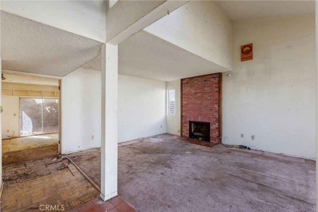 Image 2 of property listing at 5111 Randall, Culver City, CA 90230