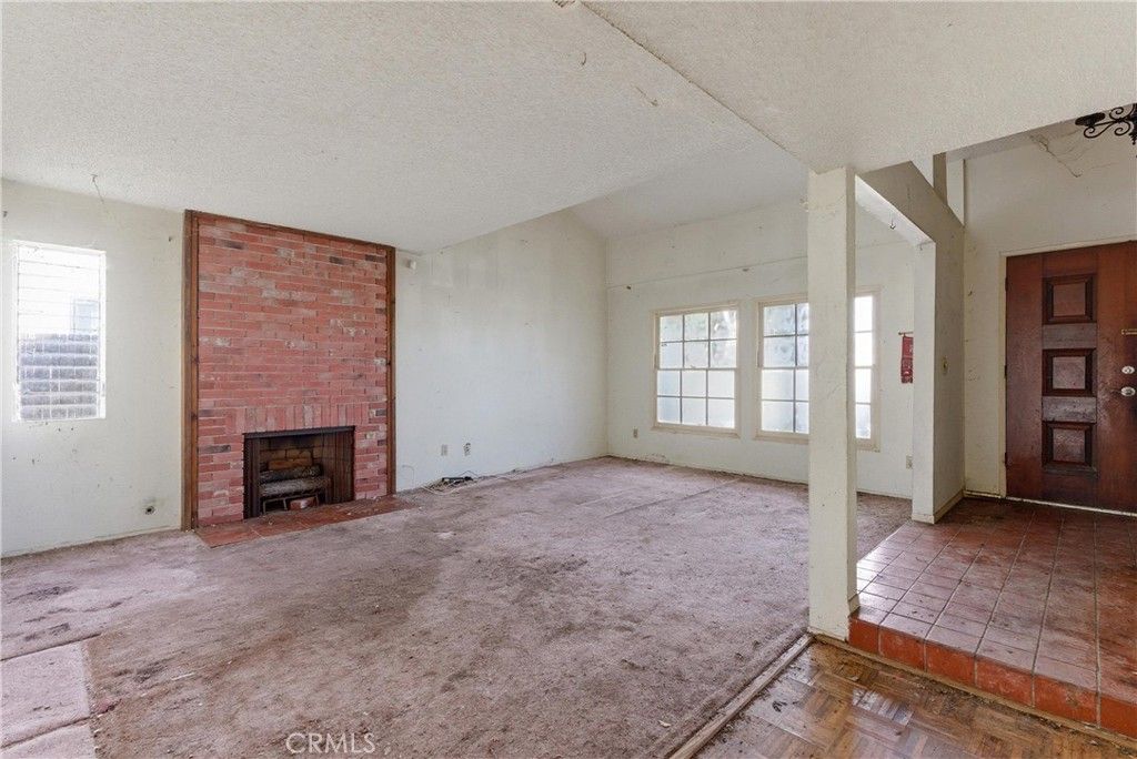 Image 5 of property listing at 5111 Randall, Culver City, CA 90230