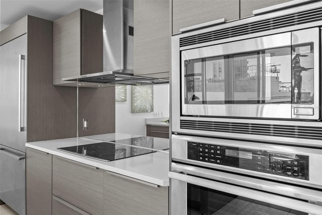 175 1ST STREET S 1604, St Petersburg, FL 33701