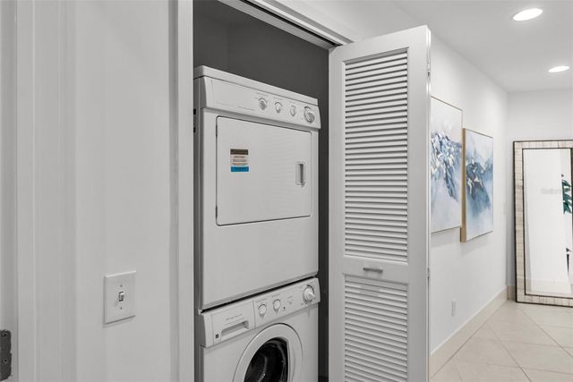 175 1ST STREET S 1604, St Petersburg, FL 33701