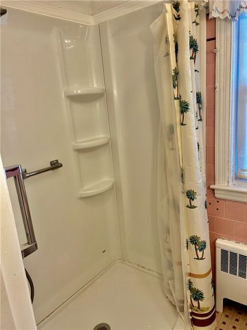 2 Locust Avenue, North Providence, RI 02911