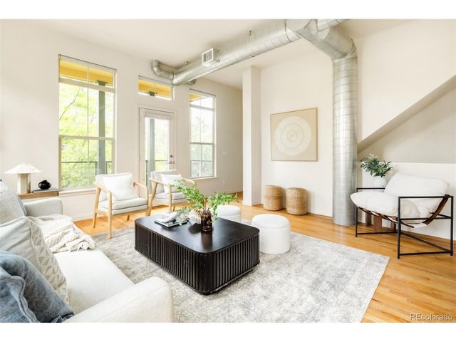 2889 Syracuse Ct, Denver, CO 80238