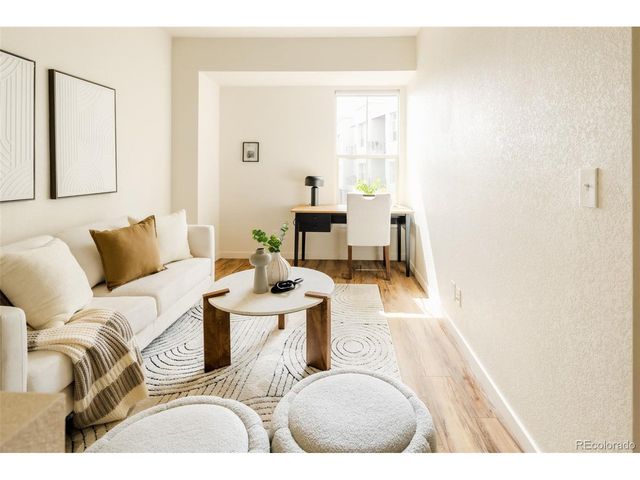 2889 Syracuse Ct, Denver, CO 80238