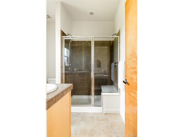 2889 Syracuse Ct, Denver, CO 80238