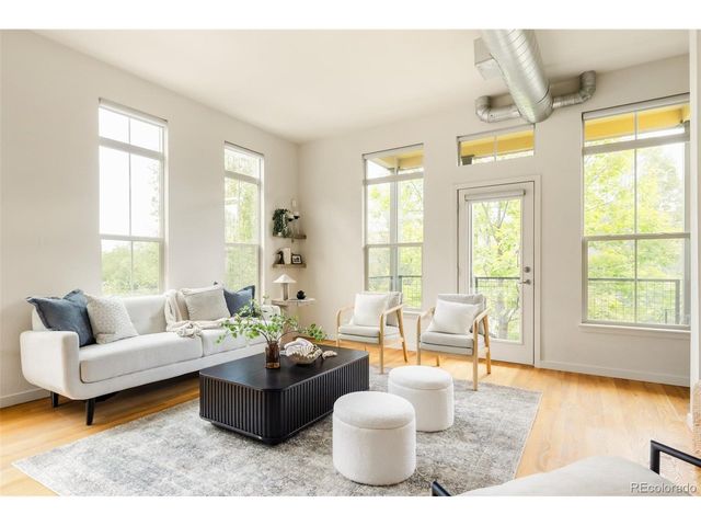 2889 Syracuse Ct, Denver, CO 80238