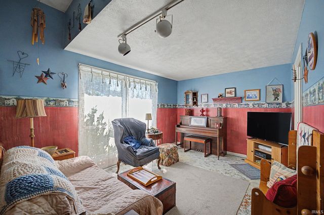 1431 Kossuth Street, Lafayette, IN 47905