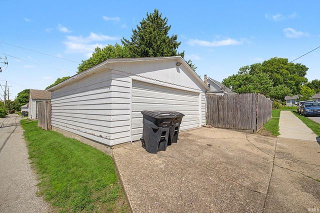 1431 Kossuth Street, Lafayette, IN 47905