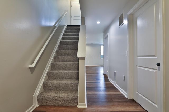 6292 Downwing Lane, 11, Columbus, OH 43230