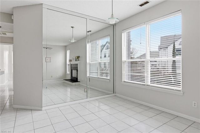 3213 Jade Ct Apt 202, Virginia Beach, VA 23451