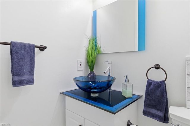 3213 Jade Ct Apt 202, Virginia Beach, VA 23451