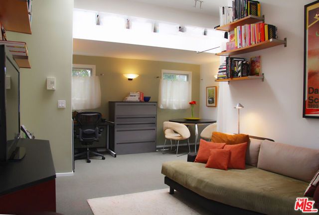 2707 Westwood Boulevard, Los Angeles, CA 90064